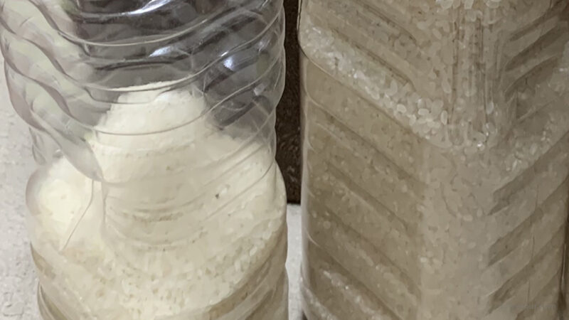 ペットボトル米びつ