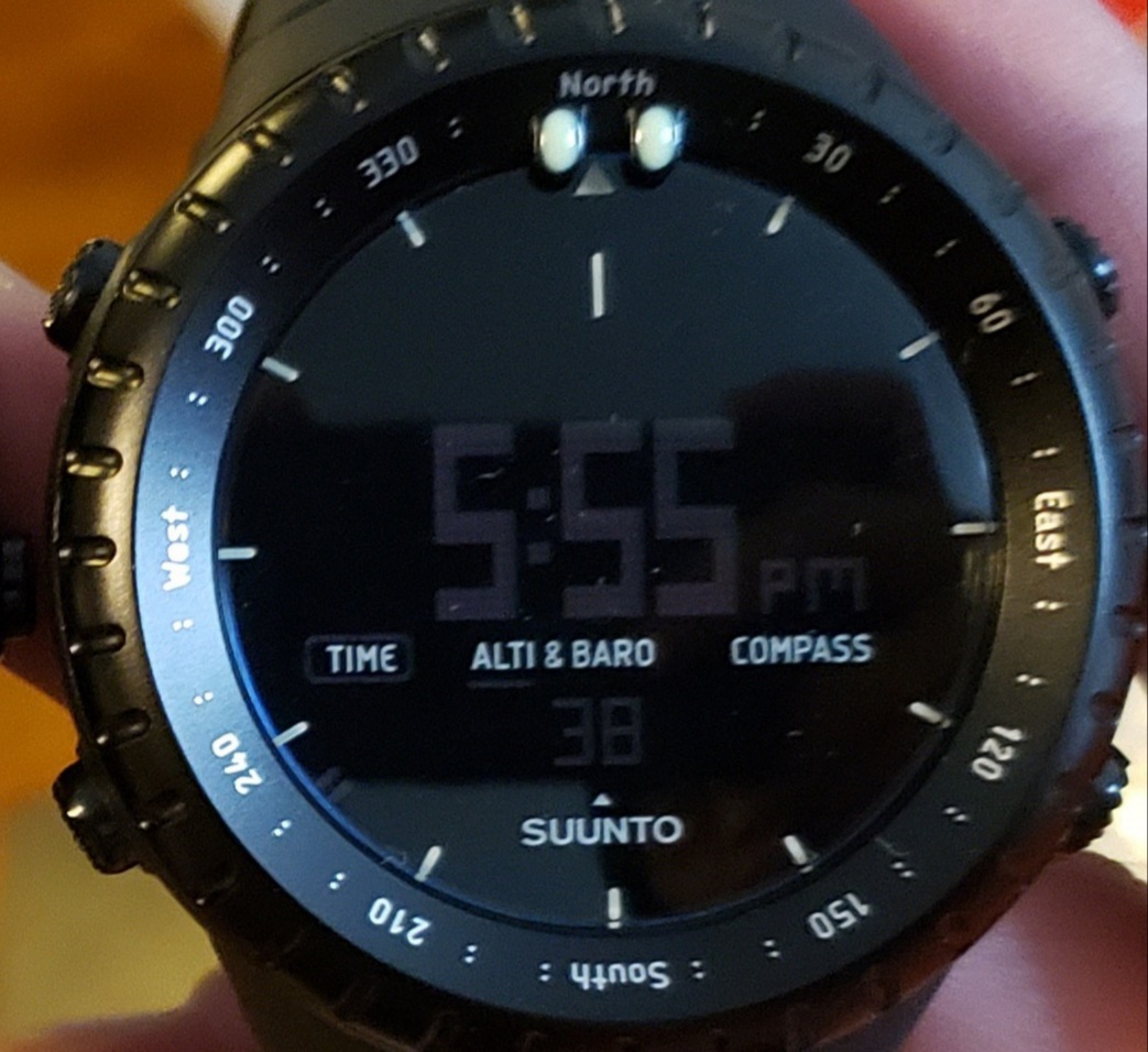 AmazonでSUUNTO(スント)の腕時計を買ったら偽物が届いた | らいさわブログ