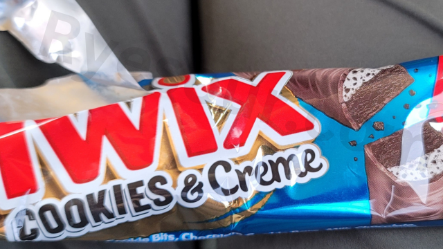 Twix Cookies & Cream Sold in the U.S.